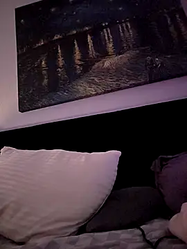 Snapshot of MissyRoulette chatting on October 8, 2025, 8:50 pm MissyRoulette online show from October 8, 2025, 8:50 pm