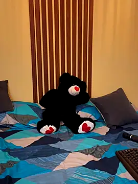 Snapshot of _Shara_Handal_ chatting on October 25, 2025, 10:23 am Shara Handal online show from October 25, 2025, 10:23 am