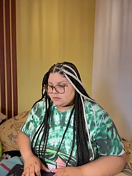 Snapshot of _Shara_Handal_ chatting on October 30, 2025, 4:25 am Shara Handal online show from October 30, 2025, 4:25 am