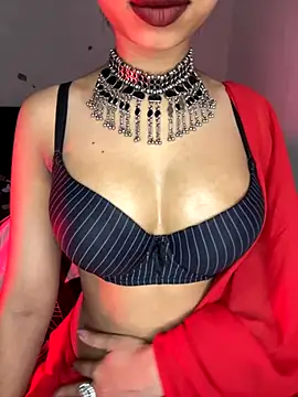 Snapshot of Hot-sexy222 chatting on November 1, 2025, 1:40 am Hot-sexy222 online show from November 1, 2025, 1:40 am