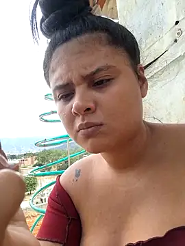 sexy-latin10 online show from December 29, 2024, 6:05 pm