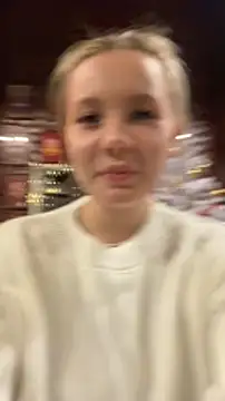 AliceMorr online show from December 28, 2024, 7:22 am