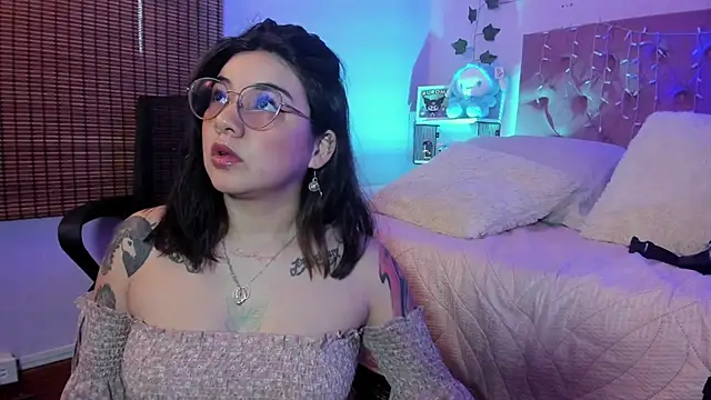 JeyLee online show from November 11, 2025, 11:43 am