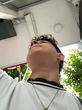 Nathan Bluee online show from September 18, 2025, 11:34 am