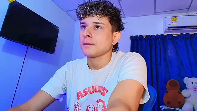 Nathan Bluee online show from April 17, 2026, 4:10 pm