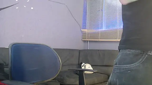 Snapshot of Andy_bapho chatting on January 7, 2026, 2:52 pm Andy bapho online show from January 7, 2026, 2:52 pm