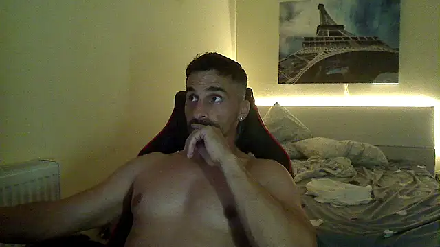 Snapshot of amydamarw chatting on July 2, 2026, 6:58 pm amydamarw online show from July 2, 2026, 6:58 pm