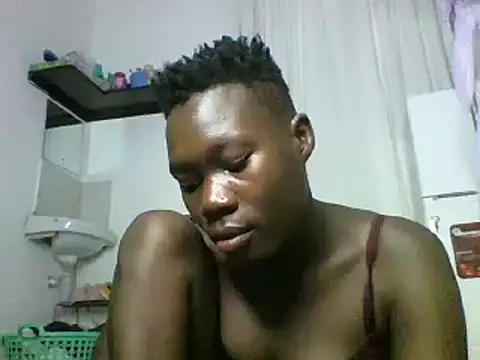 Snapshot of sexyqueen02 chatting on January 29, 2025, 9:44 am sexyqueen02 online show from January 29, 2025, 9:44 am