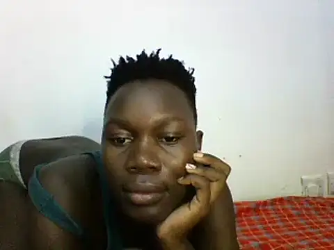 Snapshot of sexyqueen02 chatting on February 10, 2025, 12:19 am sexyqueen02 online show from February 10, 2025, 12:19 am