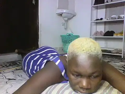 Snapshot of sexyqueen02 chatting on March 3, 2025, 12:48 pm sexyqueen02 online show from March 3, 2025, 12:48 pm