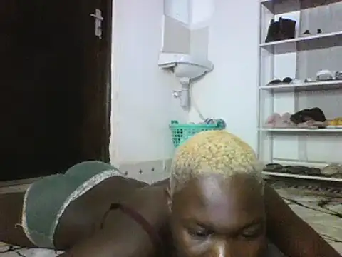 Snapshot of sexyqueen02 chatting on March 4, 2025, 11:11 pm sexyqueen02 online show from March 4, 2025, 11:11 pm