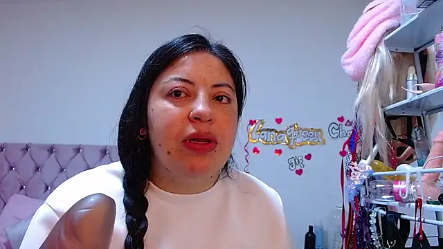 lanaqueen699 online show from March 19, 2026, 12:09 pm