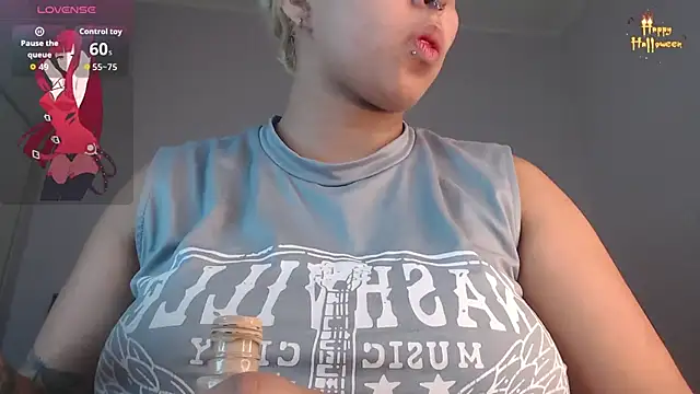 april bunnyy online show from November 7, 2025, 5:13 pm