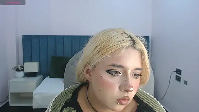 april bunnyy online show from January 9, 2026, 7:59 pm