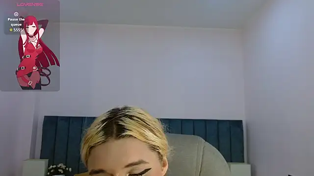 Snapshot of april_bunnyy chatting on June 19, 2026, 8:23 pm april bunnyy online show from June 19, 2026, 8:23 pm