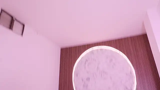 Melany Luv online show from April 12, 2026, 8:25 pm