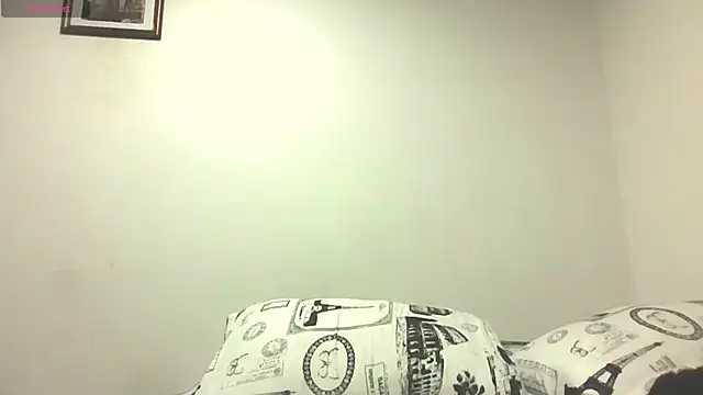 Snapshot of amydeepqueen chatting on March 3, 2025, 2:15 pm amydeepqueen online show from March 3, 2025, 2:15 pm