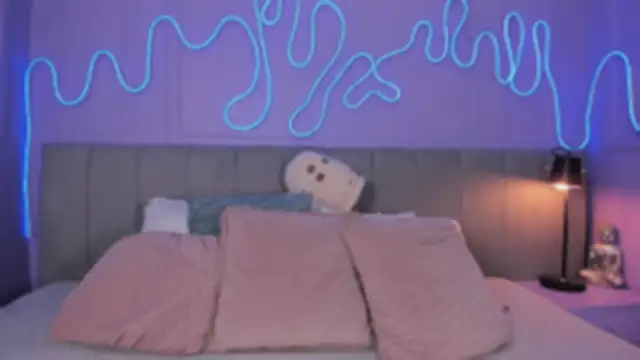 Snapshot of Mai_higurashi chatting on October 23, 2025, 7:56 pm Mai higurashi online show from October 23, 2025, 7:56 pm