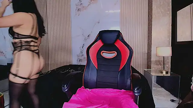 AmorMia online show from October 22, 2025, 7:57 pm