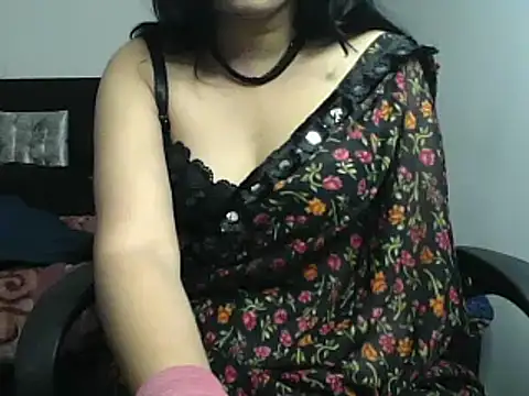 Snapshot of BIG_HEARTED chatting on January 29, 2025, 1:27 am BIG HEARTED online show from January 29, 2025, 1:27 am