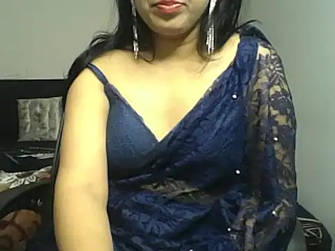 Snapshot of BIG_HEARTED chatting on March 1, 2025, 11:37 pm BIG HEARTED online show from March 1, 2025, 11:37 pm