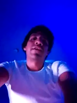 LiosArmando420 online show from April 26, 2026, 8:12 am