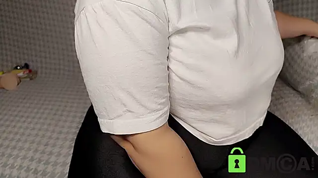 Snapshot of hijabsevda chatting on November 5, 2025, 10:32 pm hijabsevda online show from November 5, 2025, 10:32 pm