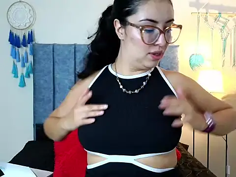 Snapshot of EvoletFMK chatting on September 26, 2025, 5:39 pm EvoletFMK online show from September 26, 2025, 5:39 pm