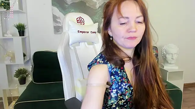 VanessaSmuth online show from March 11, 2025, 1:59 am