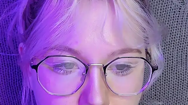 Snapshot of NancyMartinez chatting on January 12, 2025, 8:04 am NancyMartinez online show from January 12, 2025, 8:04 am