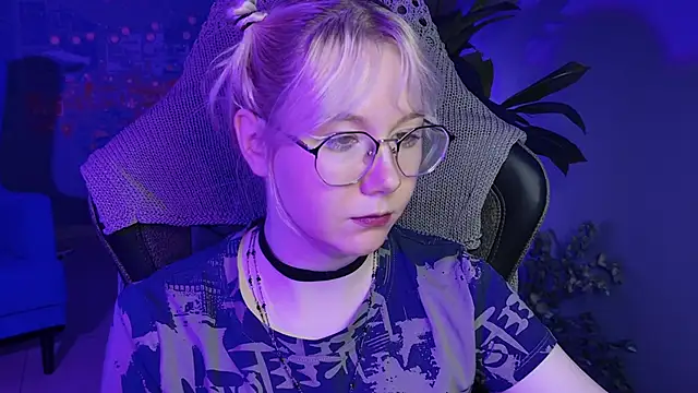 Snapshot of NancyMartinez chatting on January 12, 2025, 11:07 am NancyMartinez online show from January 12, 2025, 11:07 am