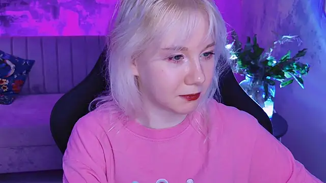 Snapshot of NancyMartinez chatting on February 4, 2025, 11:16 am NancyMartinez online show from February 4, 2025, 11:16 am