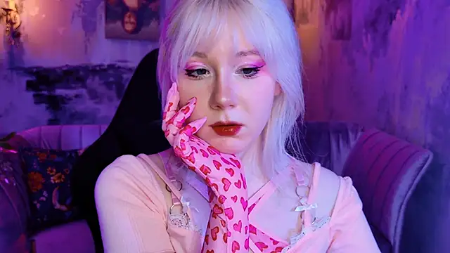 Snapshot of NancyMartinez chatting on February 13, 2025, 1:15 pm NancyMartinez online show from February 13, 2025, 1:15 pm