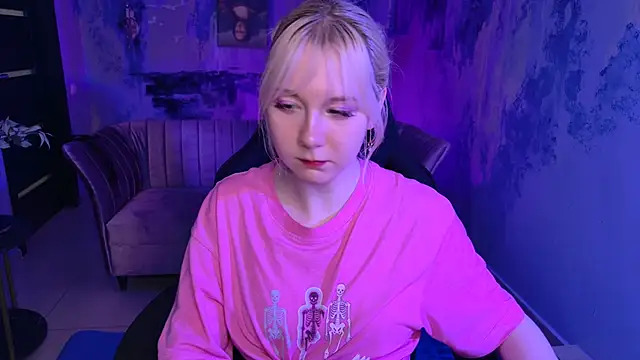 Snapshot of NancyMartinez chatting on March 1, 2025, 7:26 pm NancyMartinez online show from March 1, 2025, 7:26 pm