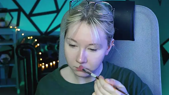 Snapshot of NancyMartinez chatting on March 21, 2025, 5:11 am NancyMartinez online show from March 21, 2025, 5:11 am