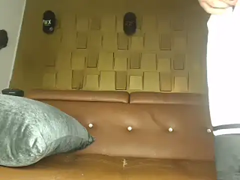 Snapshot of latinboydig chatting on January 15, 2025, 10:24 pm latinboydig online show from January 15, 2025, 10:24 pm