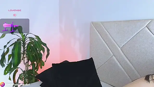 Snapshot of Mariafer05 chatting on January 6, 2025, 7:13 pm Mariafer05 online show from January 6, 2025, 7:13 pm