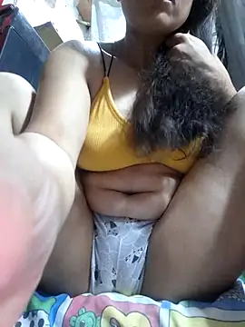 LunaDrago online show from February 6, 2026, 3:33 am