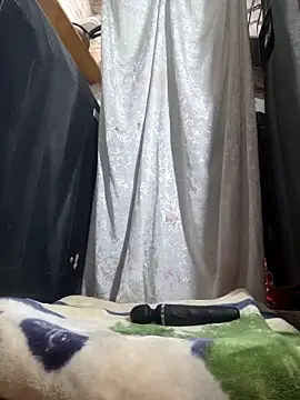 Snapshot of LunaDrago chatting on March 10, 2026, 9:58 am LunaDrago online show from March 10, 2026, 9:58 am