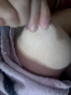 Snapshot of LunaDrago chatting on March 27, 2026, 8:26 am LunaDrago online show from March 27, 2026, 8:26 am