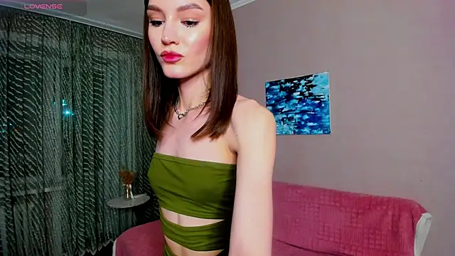 -Sacura- online show from April 12, 2026, 3:06 pm