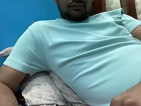 NiceBoy9099 online show from January 11, 2026, 10:31 am