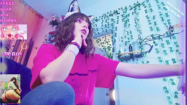 Toxic Ellies online show from December 19, 2024, 1:07 pm