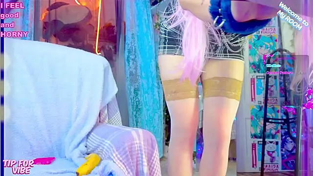 Toxic Ellies online show from January 12, 2025, 2:52 pm