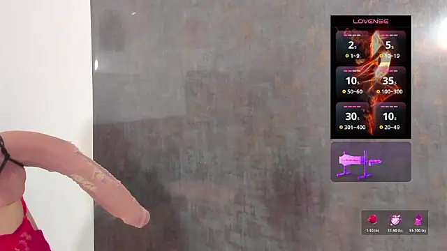 Issys milf online show from February 12, 2026, 4:24 pm