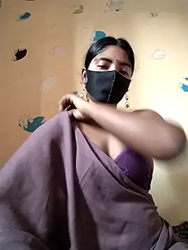 Lina-Rose online show from September 23, 2025, 1:08 am