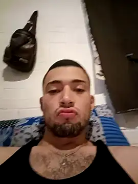 Snapshot of Suggarwhite18CM chatting on October 6, 2025, 1:03 am Suggarwhite18CM online show from October 6, 2025, 1:03 am