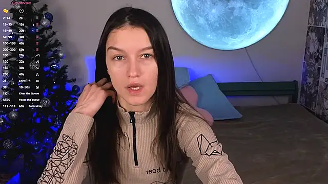 Alice  grace online show from December 25, 2024, 9:43 pm