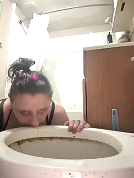 UniqueKorn86 online show from March 15, 2026, 1:44 am