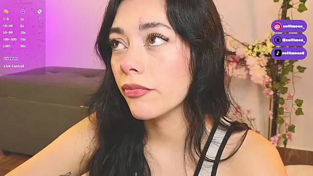 Soffimoon  online show from October 2, 2025, 2:40 am